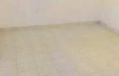 Imagem: A casa possui 1 Dormitório, 1 Banheiro e está localizado