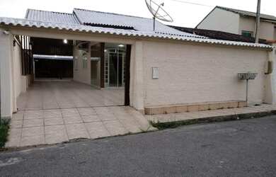 Imagem: A casa em condomínio possui 3 Dormitórios, 3 Banheiros, 5