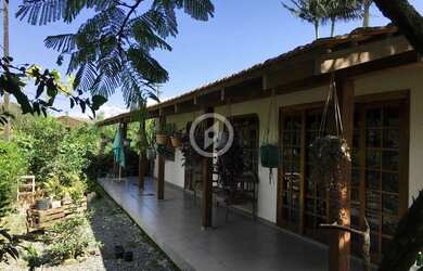 Imagem 1: Casa à venda no bairro Guamiranga - Guaramirim/SC