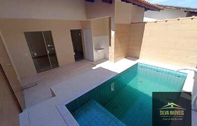 Imagem: A casa possui 2 Dormitórios, 1 Banheiro, 2 Vagas na garagem