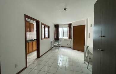 Imagem: A kitnet possui 1 Dormitório, 1 Banheiro, 40m² de Área, Imóvel