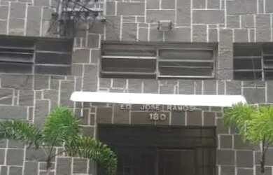 Imagem: O apartamento possui 1 Dormitório, 1 Banheiro, 45m² de Área