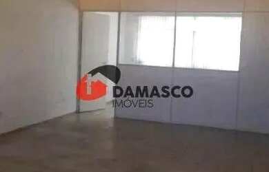 Imagem: O depósito possui 288m² de Área e está localizado em Barcelona