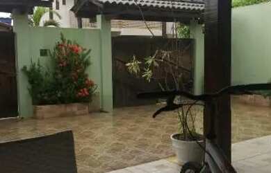 Imagem 2: EXCELENTE CASA CONDOMINIO FECHADO