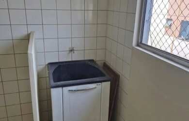 Imagem 4: Apartamento com 2 quartos para alugar por R$ 700.00 à venda por R$ 150000.00, 43.00 m2 - N