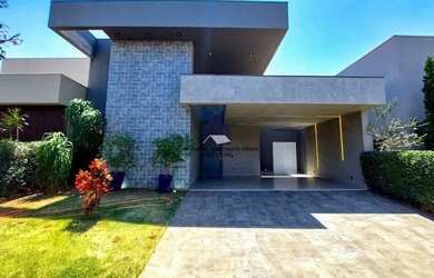 Imagem: A casa em condomínio possui 3 Dormitórios, 4 Banheiros, 4