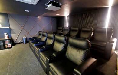 Imagem 11: Casa para aluguel possui 800 metros quadrados com 5 quartos