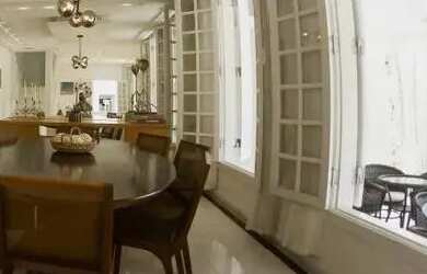 Imagem 10: Condomínio do Frade. 3 Salões, 5 Suítes, garagem para Lacha de 60 Pés