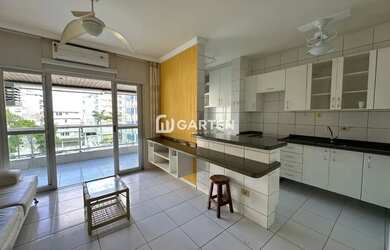 Imagem 2: Apartamento com 2 dormitórios à venda, 83 m² por R$ 1.100.000 - Caiobá...