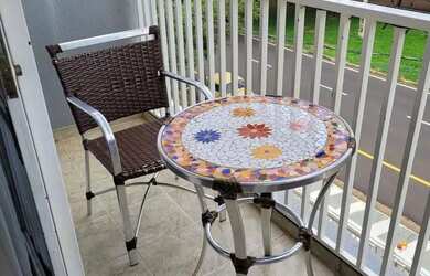 Imagem: O apartamento possui 3 Dormitórios, 2 Banheiros, 2 Vagas na