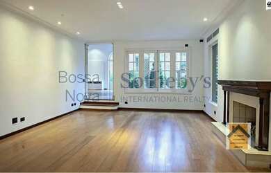 Imagem 5: Casa Alto Padrão para Venda em Jardim Guedala São Paulo-SP