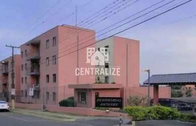 Imagem: O apartamento possui 3 Dormitórios, 1 Banheiro, 1 Vaga na garagem