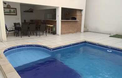 Imagem 11: Imóvel para venda tem 200 metros quadrados com 4 quartos