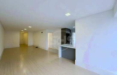 Imagem: O apartamento possui 3 Dormitórios, 3 Banheiros, 2 Vagas na