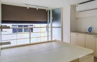 Imagem 9: Studio nunca habitado 28,44 , com mezanino e pé direito alto 3,40, em...