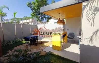 Imagem: A casa possui 2 Dormitórios, 1 Banheiro, 2 Vagas na garagem