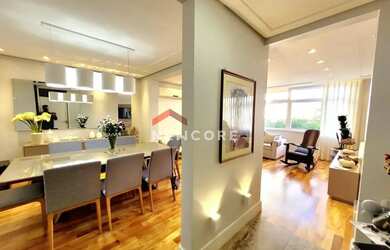 Imagem: O apartamento possui 3 Dormitórios, 3 Banheiros, 2 Vagas na