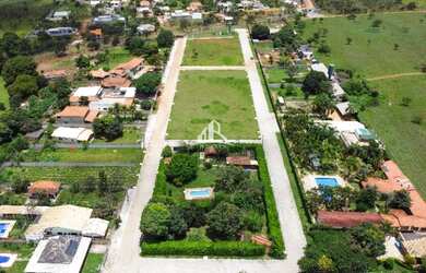 Imagem: A casa em condomínio possui 2 Dormitórios, 2 Banheiros, 2