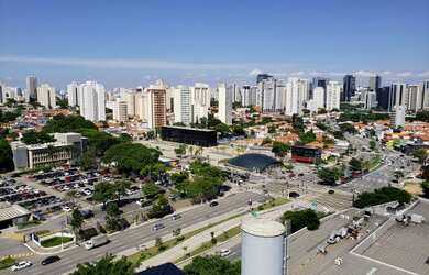 Imagem: O depósito possui 1 Vaga na garagem, 30m² de Área e está