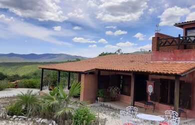 Imagem: A fazenda possui 300.000m² de Área e está localizado em