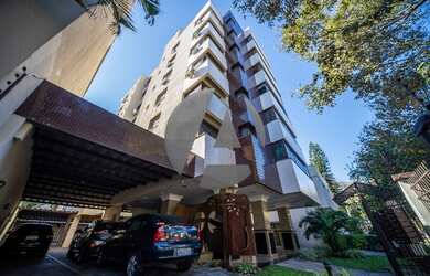 Imagem: O apartamento possui 3 Dormitórios, 2 Banheiros, 2 Vagas na