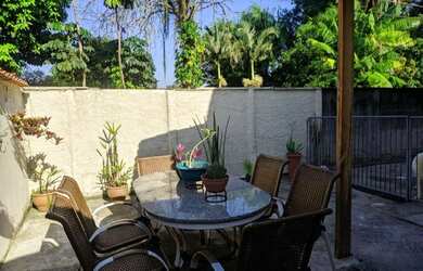 Imagem: A casa em condomínio possui 2 Dormitórios, 1 Banheiro, 1 Vaga