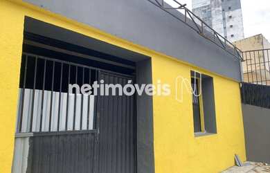 Imagem: O depósito possui 4 Vagas na garagem, 568m² de Área e está