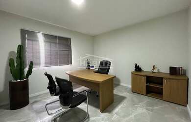 Imagem 3: SOBRADO COMERCIAL para alugar com 344m² por R$ 4.800,00 no bairro Novo...