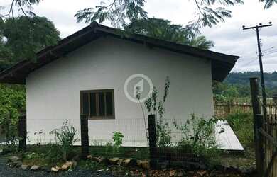 Imagem 9: Casa à venda no bairro Guamiranga - Guaramirim/SC