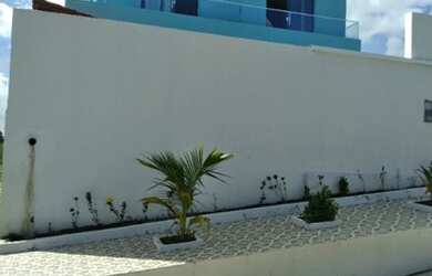 Imagem: A casa em condomínio possui 5 Dormitórios, 4 Banheiros, 1