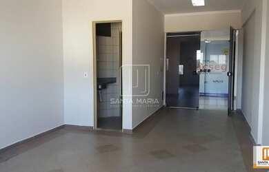 Imagem: O depósito possui 1 Vaga na garagem e 31m² de Área e está