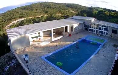 Imagem: A chácara possui 2m² de Área e está localizado em Recanto