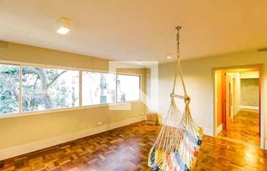 Imagem: O apartamento para alugar possui 4 Dormitórios, 2 Banheiros