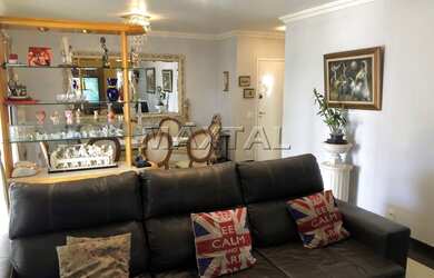 Imagem: O apartamento possui 3 Dormitórios, 4 Banheiros, 2 Vagas na