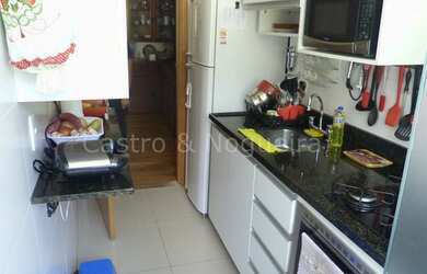 Imagem: O apartamento possui 2 Dormitórios, 2 Banheiros, 1 Vaga na