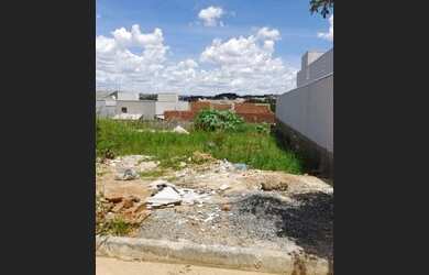 Imagem: O terreno possui 300m² de Área e está localizado em Jundiaí