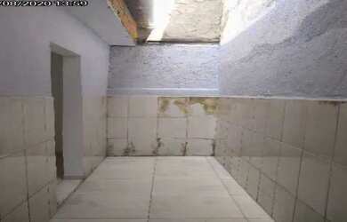 Imagem: A casa possui 1 Dormitório, 1 Banheiro, 40m² de Área e está