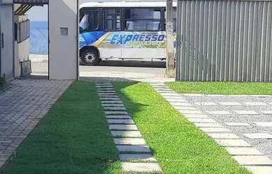 Imagem: A casa em condomínio possui 2 Dormitórios, 2 Banheiros, 1