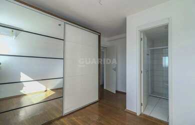 Imagem 7: Apartamento com 3 dormitórios, sendo 1 suíte, para alugar no bairro Sarandi