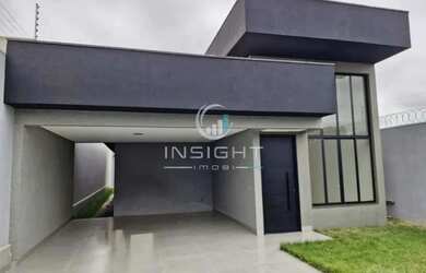 Imagem: A casa possui 3 Dormitórios, 4 Banheiros, 5 Vagas na garagem