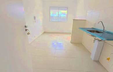 Imagem: O apartamento possui 2 Dormitórios, 1 Banheiro, 33m² de Área