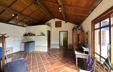 Imagem 13: Encantador sítio, com cascata e mata nativa na Serra Gaúcha