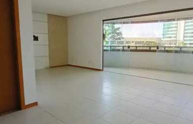 Imagem 2: Alphaville I Paralela apartamento 3/4 sendo 02 suítes e 02 vagas cobertas