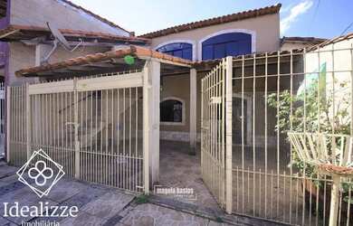 Imagem: A casa possui 2 Dormitórios, 1 Banheiro, 1 Vaga na garagem