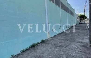 Imagem: O depósito possui 5 Vagas na garagem e 138m² de Área e está