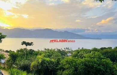 Imagem: O terreno à venda possui 1029m² de Área e está localizado