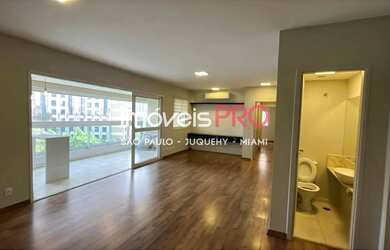 Imagem: O apartamento possui 3 Dormitórios, 4 Banheiros, 3 Vagas na