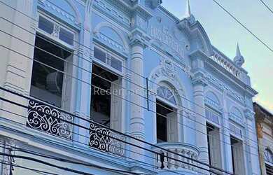 Imagem: A casa possui 5 Dormitórios, 5 Banheiros, 504m² de Área e