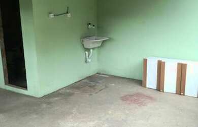 Imagem: A casa possui 2 Dormitórios, 1 Banheiro e está localizado