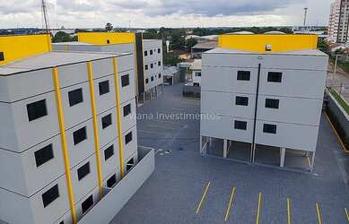 Imagem: O apartamento possui 2 Dormitórios, 1 Banheiro, 2 Vagas na